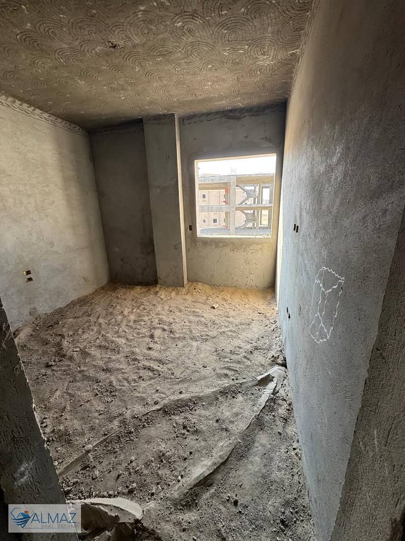 5 WhatsApp Image 2025-11-11 at 11.31. 03 AM. jpeg