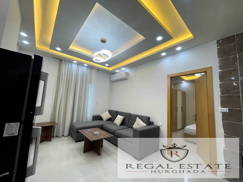 6 14ab2e56-0b5d-4b69-a719-33d68d4816f7. jpg