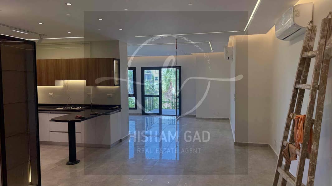 2 93d0cf02-8f0e-4bb8-9b3c-b85d9a5bc483. jpg