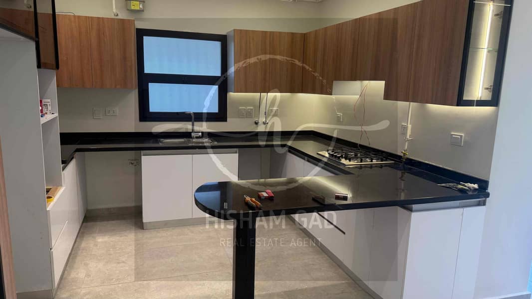 3 d99edca5-3936-4320-adda-90ebe41ff7f2. jpg