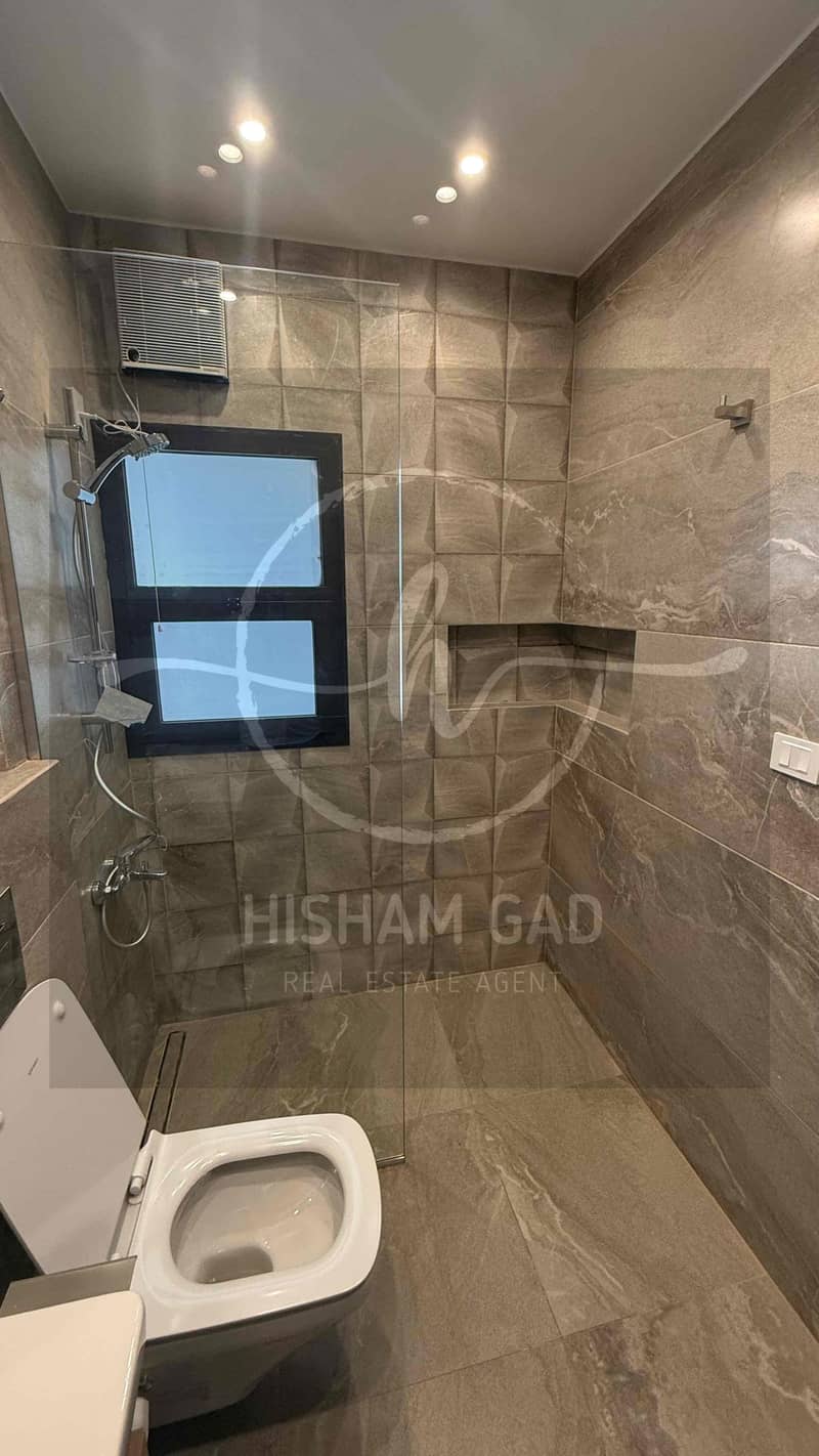 9 b160afbe-805f-4272-a699-4d9de3a2189c. jpg