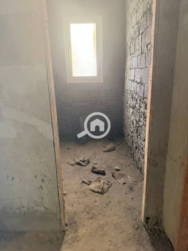 5 WhatsApp Image 2025-08-23 at 4.40. 14 PM. jpeg