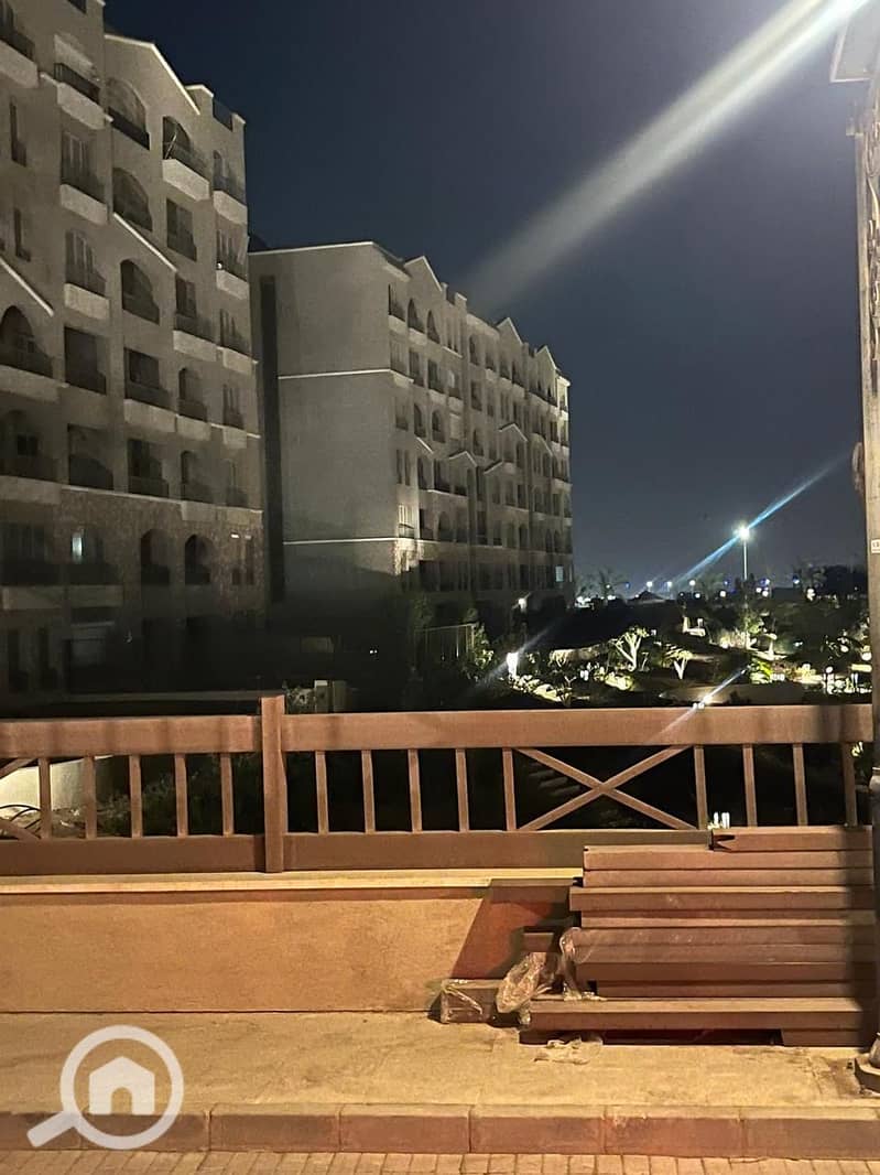 7 7ddf56b9-9e6c-44f3-9f53-3e2b9a358e80. jpg