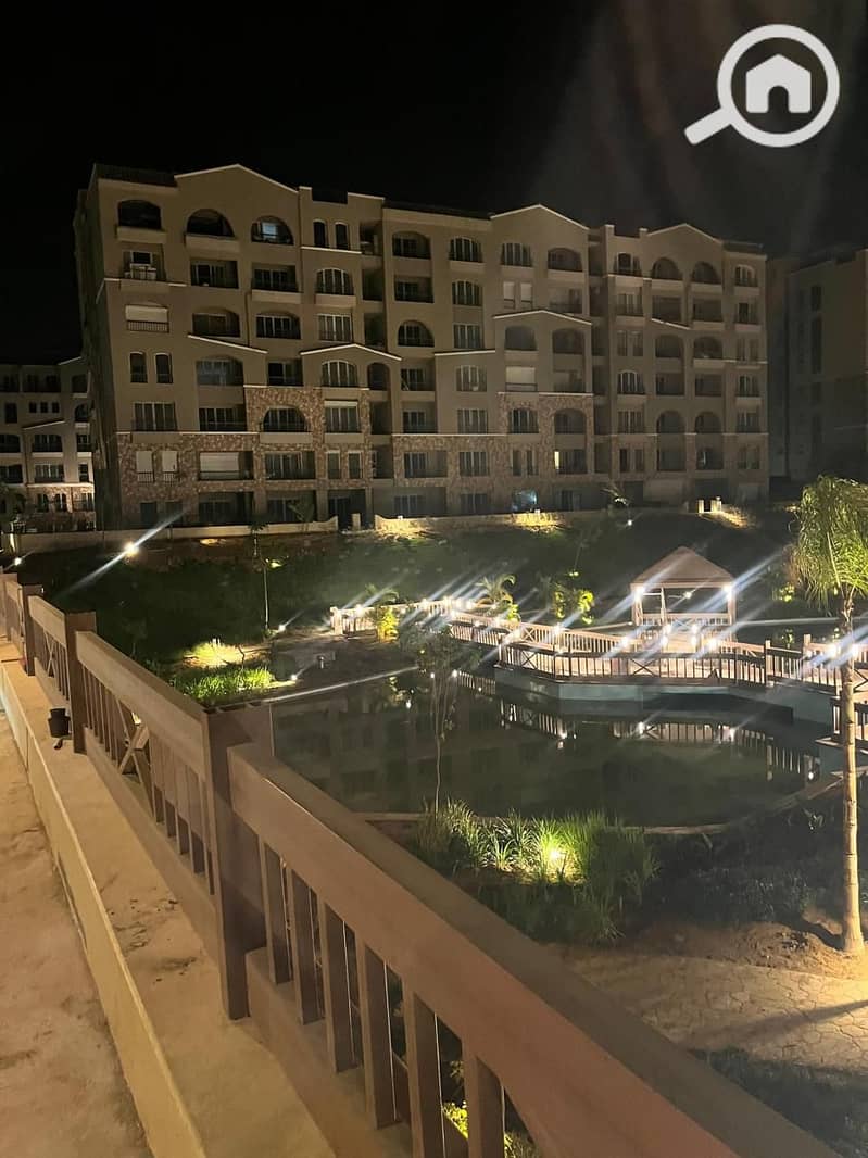 10 e8a37540-871b-4214-9758-04a4d26c7fde. jpg