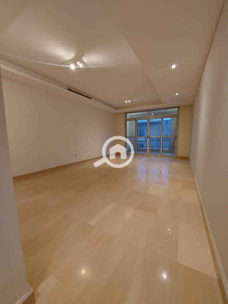 11 50afa018-a647-481c-949c-2c64f84a54a7. jpg