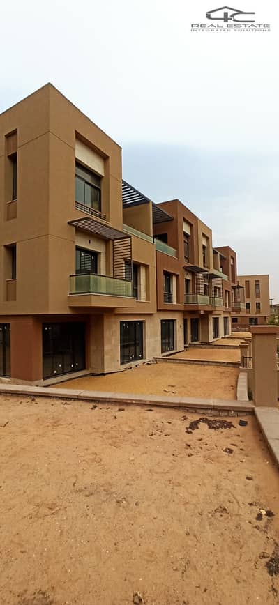 تاون هاوس 3 غرف نوم للبيع في القاهرة الجديدة، القاهرة - WhatsApp Image 2025-11-10 at 7.02. 20 PM (4). jpeg