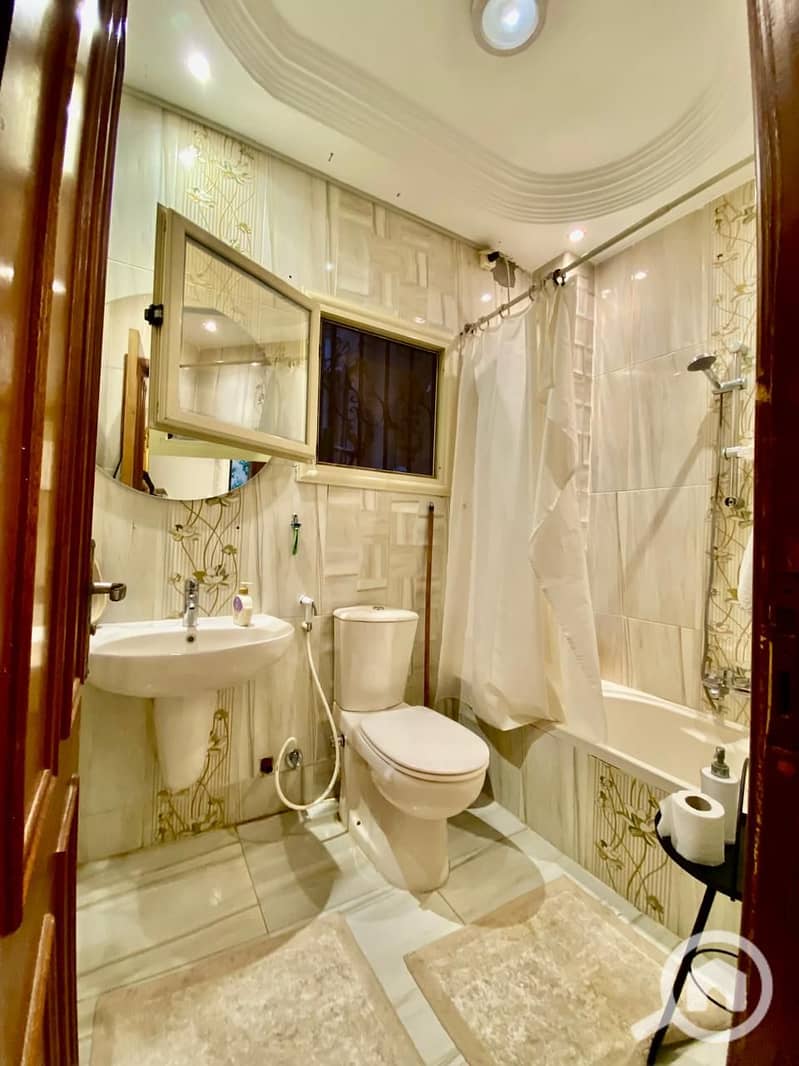 9 WhatsApp Image 2025-11-10 at 3.27. 54 PM (1). jpeg