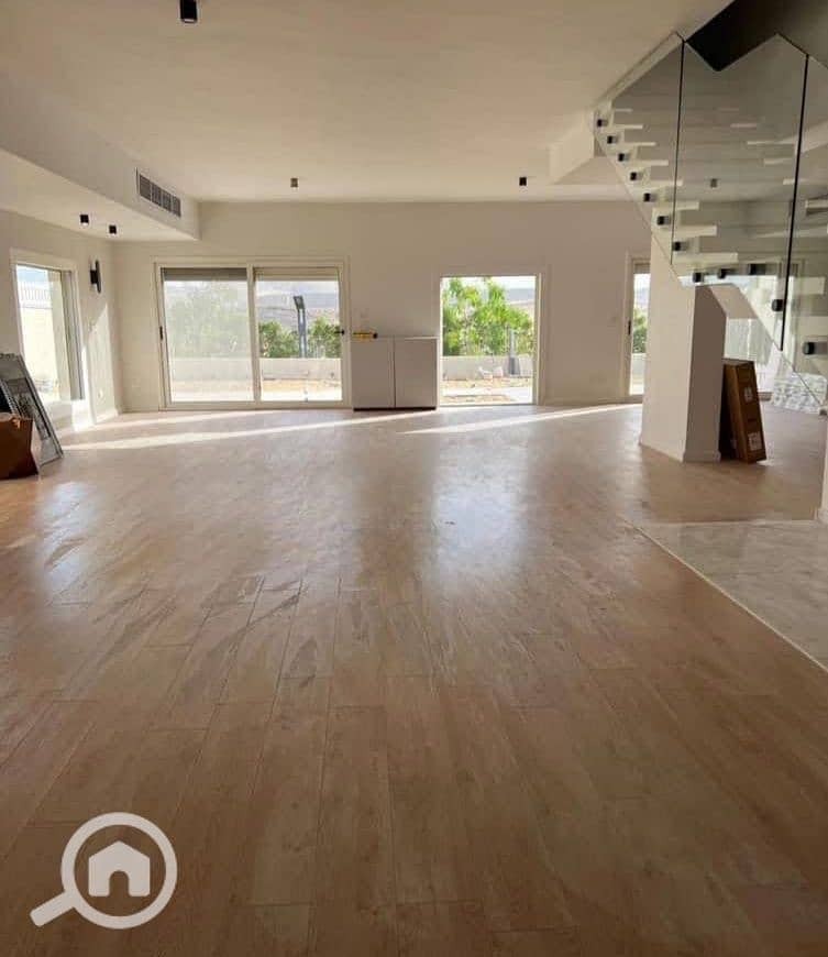 6 IMG-20251111-WA0077. jpg