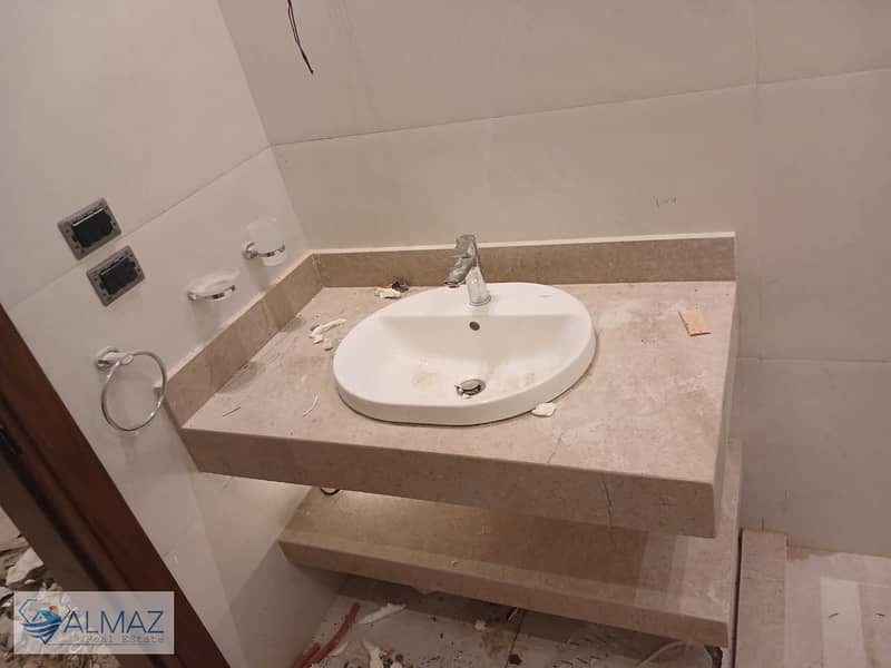 21 WhatsApp Image 2025-11-11 at 11.44. 44 AM (1). jpeg