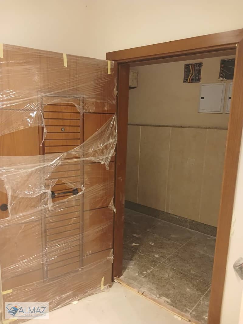 24 WhatsApp Image 2025-11-11 at 11.44. 45 AM (1). jpeg