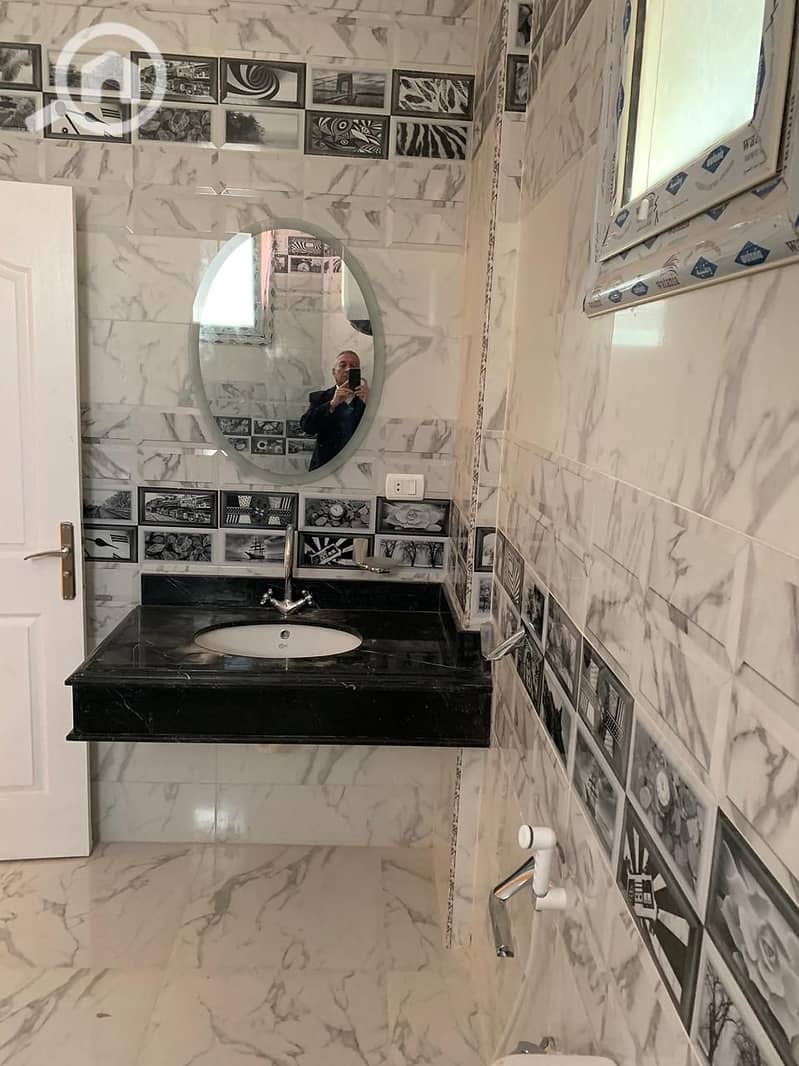 4 WhatsApp Image 2025-11-10 at 3.59. 53 PM (1). jpeg