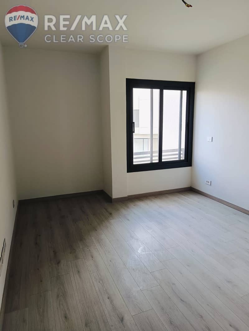 16 56414329-814b-4d11-a76e-1261afa86fb2. jpg