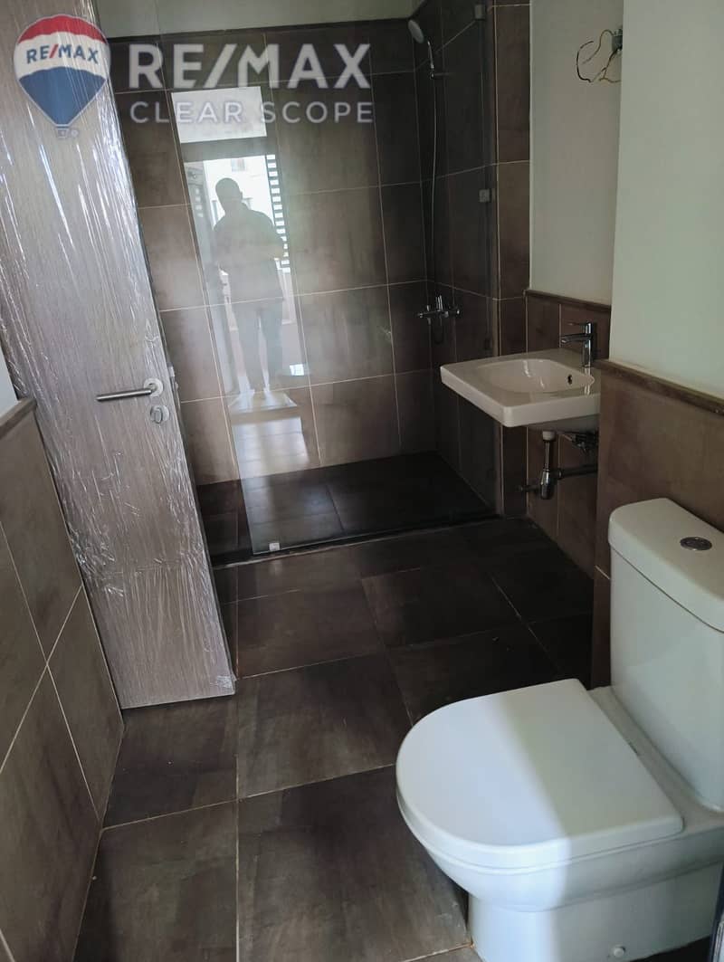 19 e25affc5-bc82-4ea1-8879-31262304a7ae. jpg