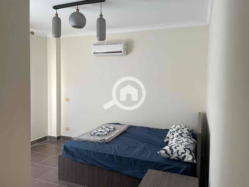 13 82d47184-0d94-4090-b282-498045c06fbd. jpg