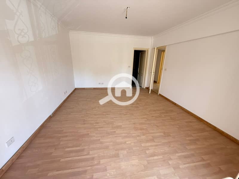 7 IMG-20251004-WA0032. jpg