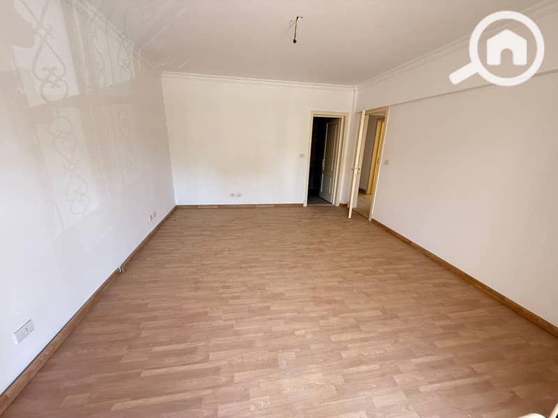 21 WhatsApp Image 2025-10-04 at 15.27. 41_da786efc. jpg