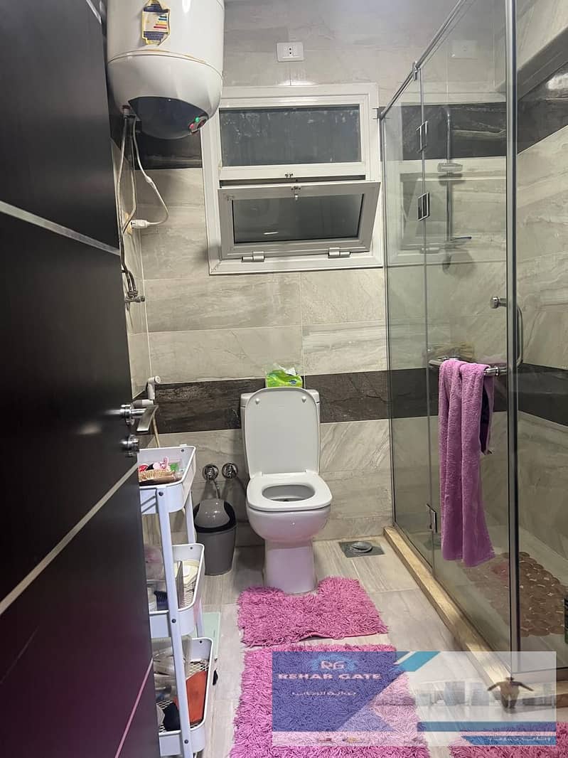 5 eecea719-08fd-4455-90cf-20827fda7da1. jpg