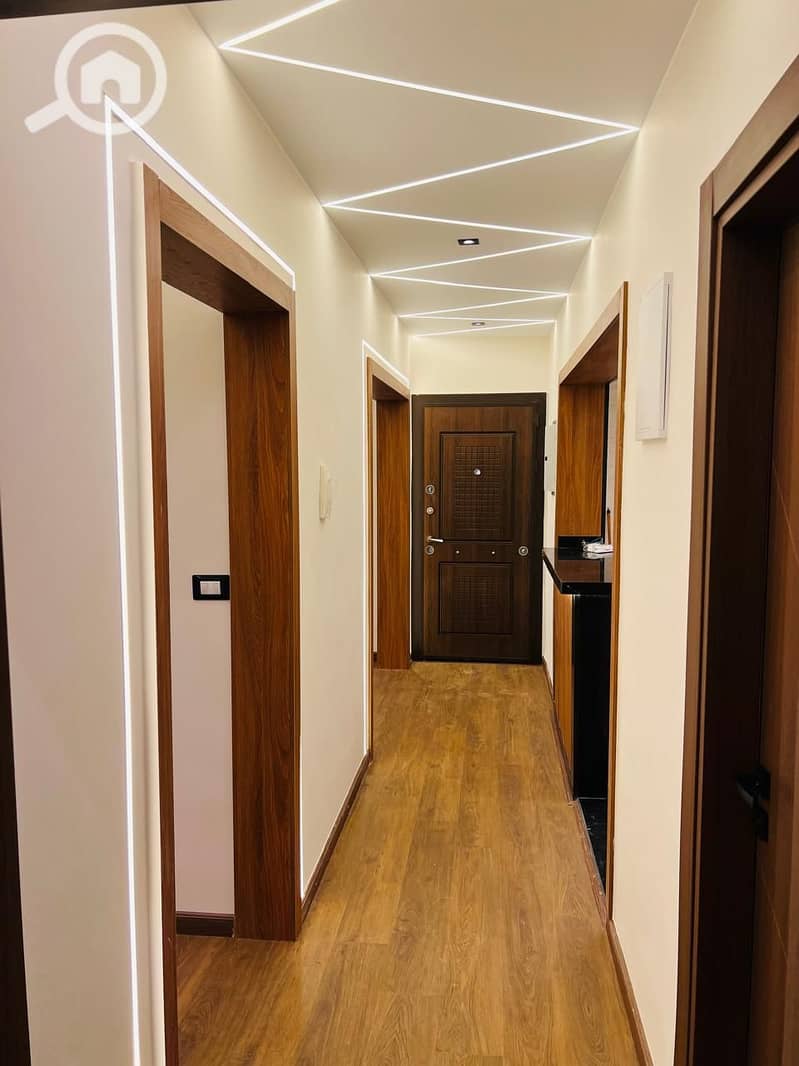 5 a688d58a-305e-4c9f-a287-c5ade1771bf4. jpg