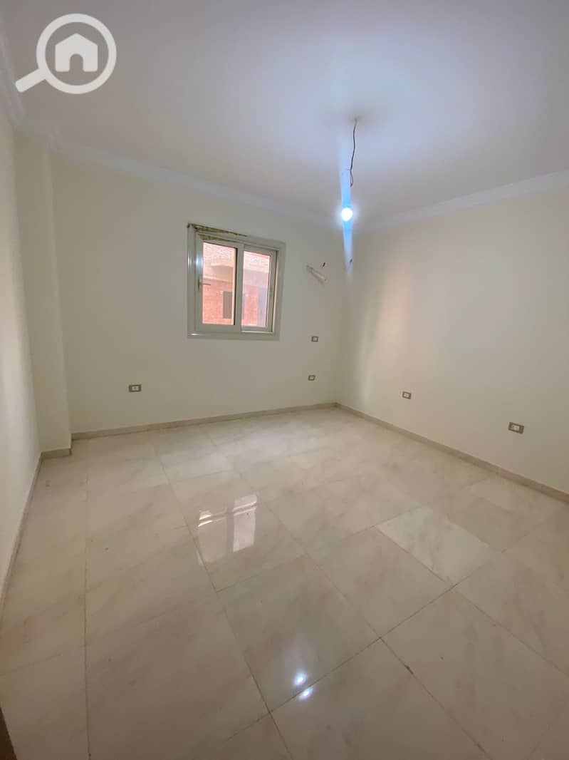 4 WhatsApp Image 2025-11-11 at 12.05. 55 PM. jpeg