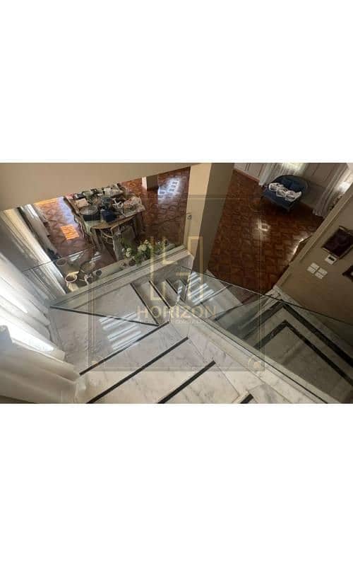 3 8143283-e325fo. jpg