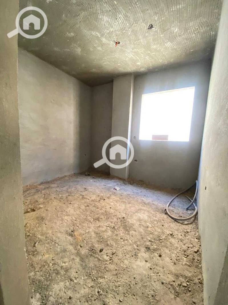 4 vgnniZrYuPQCqVtn13EPjBP57Z0yGGKN5xF662zU. jpg