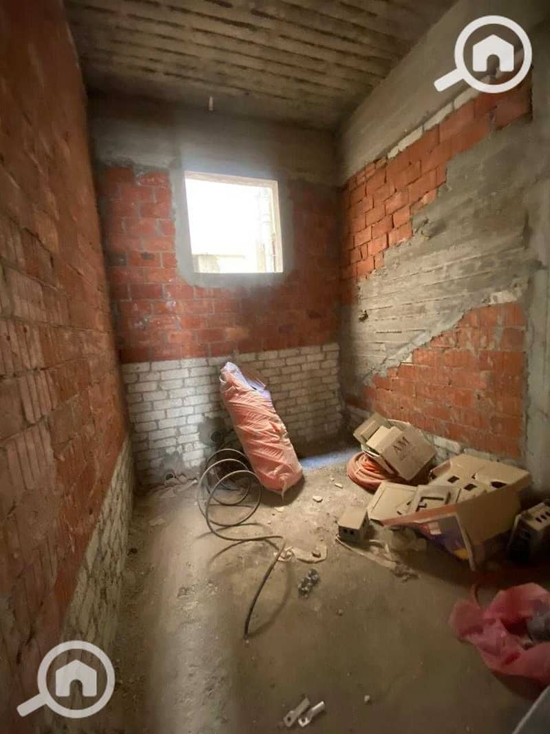 5 tY7MFEWYnMQb0yhGgEEJWG2twvTj4bzXqY1cQVdk. jpg