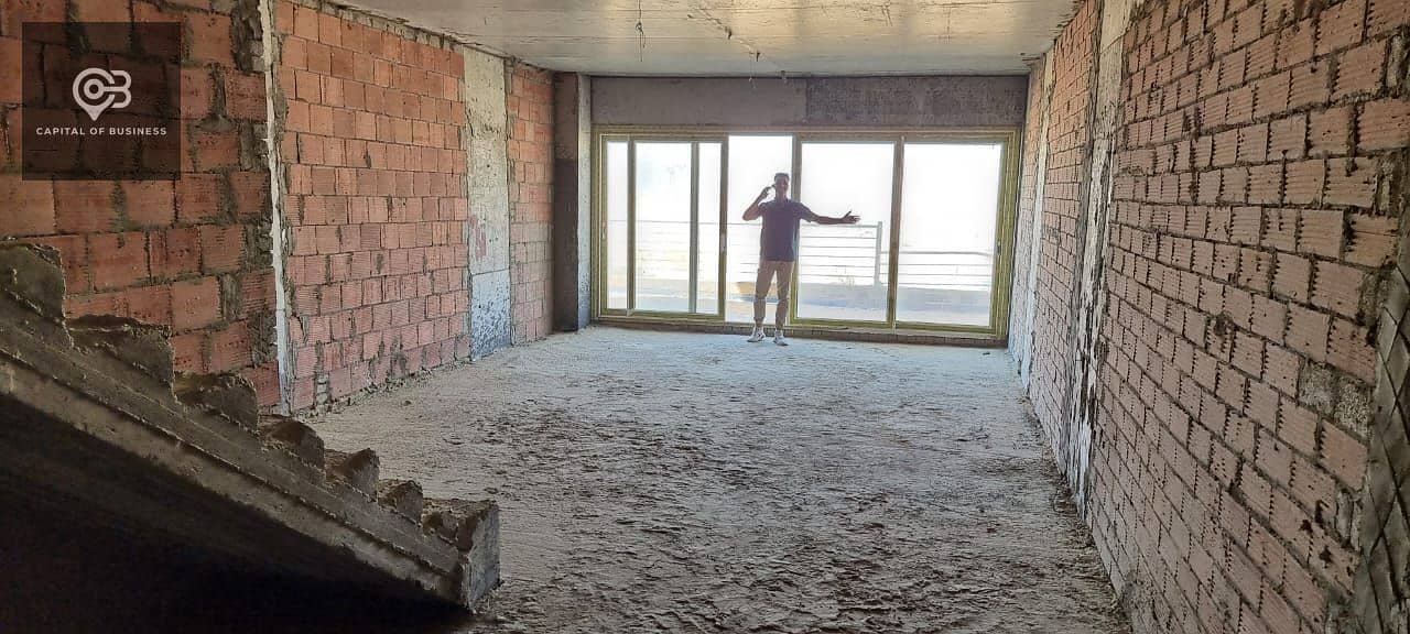 2 6b3f554c-01e5-412c-b589-781d0c005507. jpg