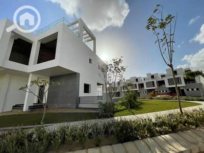 5 Bedroom Townhouse for Sale in 6th of October, Giza - WhatsApp Image 2025-10-08 at 2.53. 23 PM. jpeg