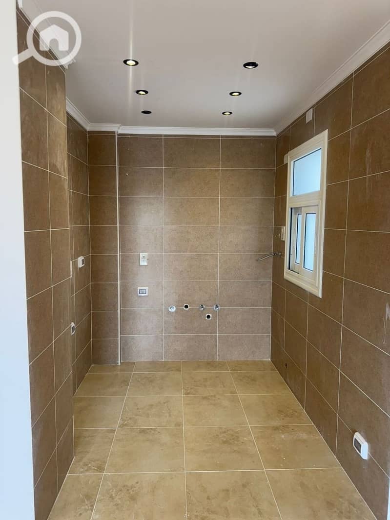 10 WhatsApp Image 2025-11-05 at 1.58. 15 PM. jpeg