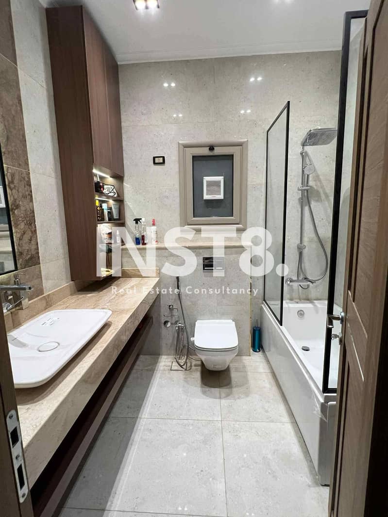 6 69124c48e7225_uploads69124c48e6e35. jpeg