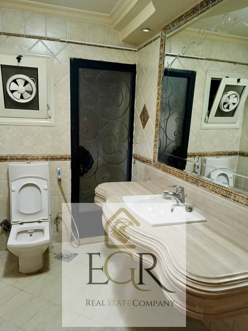 7 18145c53-0326-4154-b414-77c30e9ccce3. jpeg