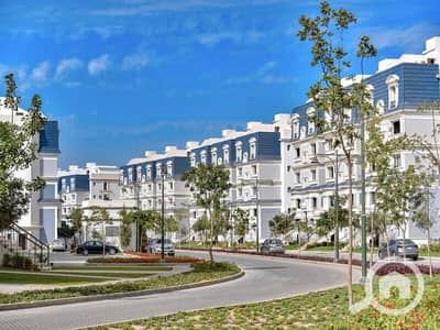 شقة 2 غرفة نوم للبيع في القاهرة الجديدة، القاهرة - Life in Mountain View Hyde Park compound. jpg