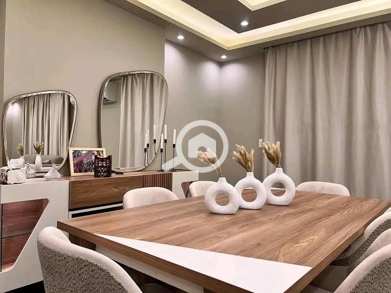 10 561391653_1088525816815406_8781780475772149965_n. jpg