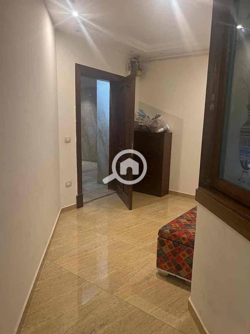 8 31589770-15c6-4101-bd5d-13b95b0de3ea. jpg