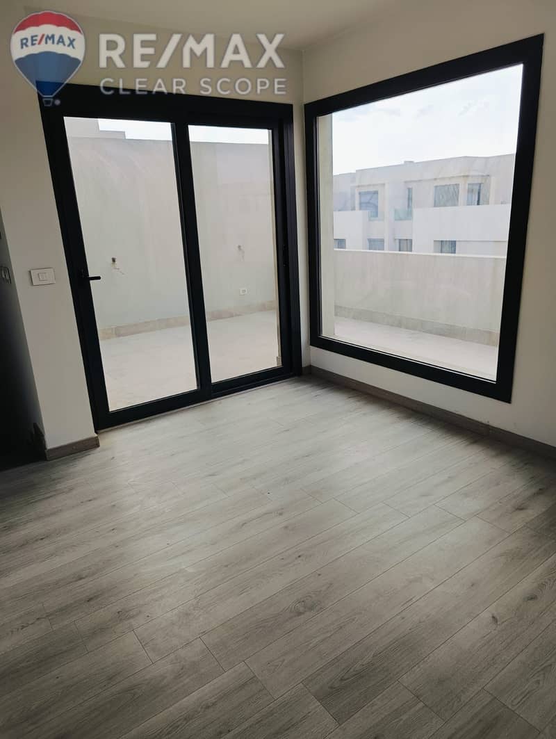 2 11334c3a-15cb-4dbd-82aa-a6ca9727401a. jpg