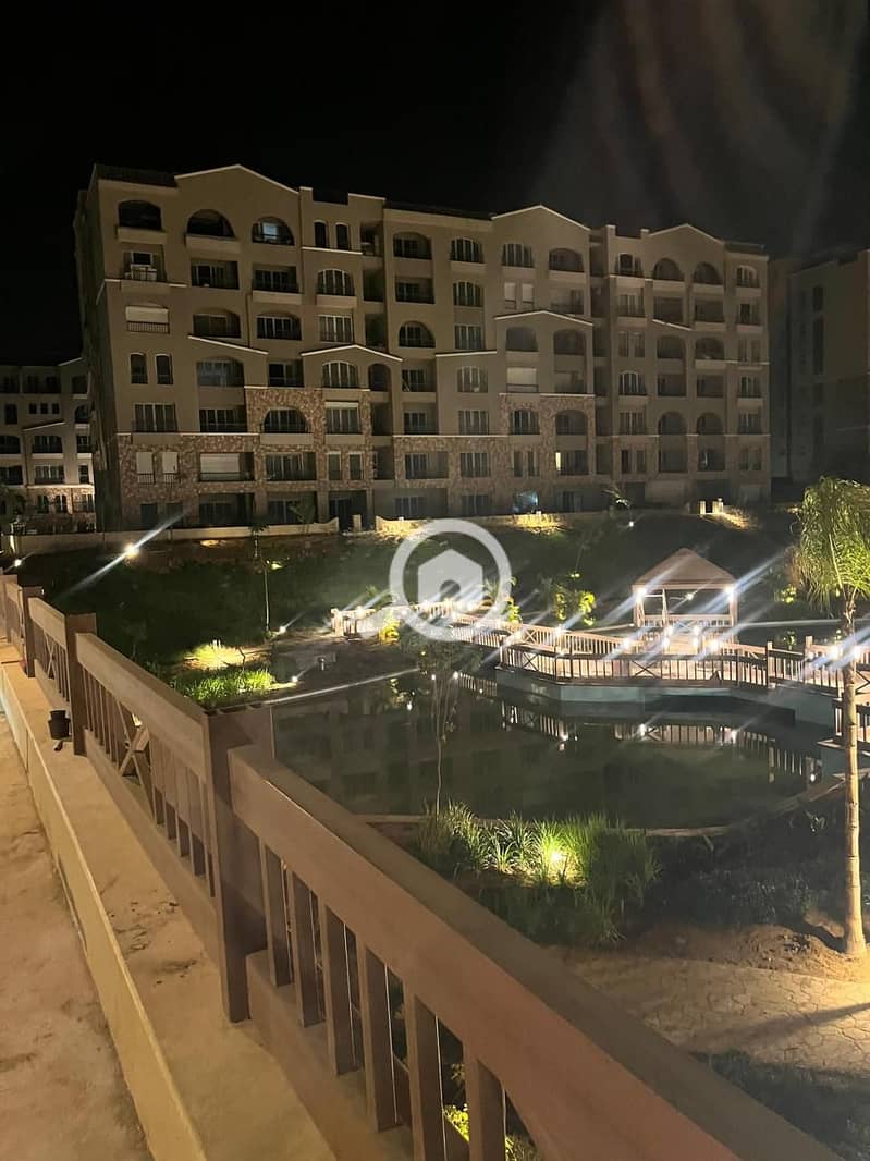 10 e8a37540-871b-4214-9758-04a4d26c7fde. jpg