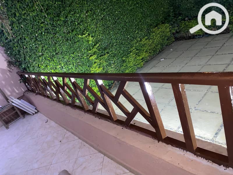 6 b4c281a5-1d24-43ad-ab92-9daaa8a7b69f. jpg