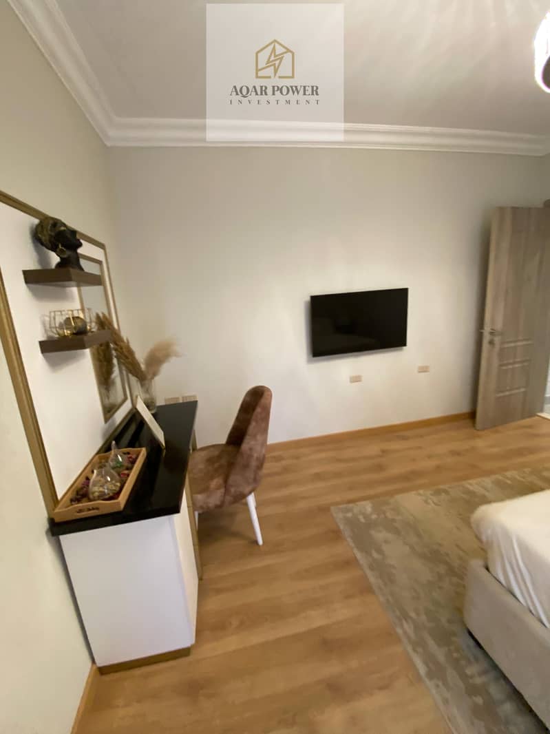 4 5a086a04-755c-4099-b9f2-cd716437f82c. jpeg