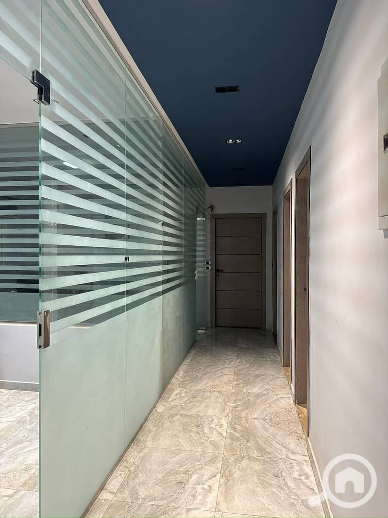 8 IMG-20251111-WA0101. jpg