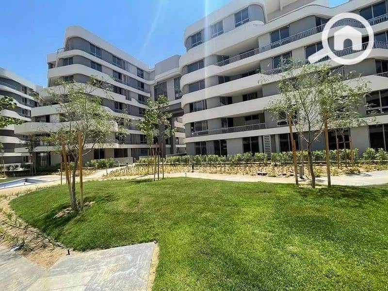 11 e9b28013-945d-47ea-be0f-cc428aa37a59_800x600. jpg