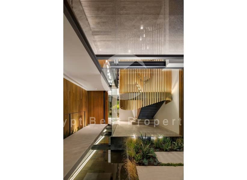 8 WhatsApp Image 2025-10-12 at 3.00. 46 PM (3). jpeg