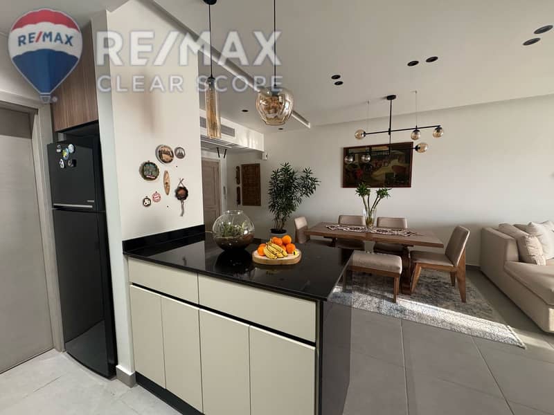 6cba85ee-a812-4b91-b37c-d9c10fbf0ead. jpg