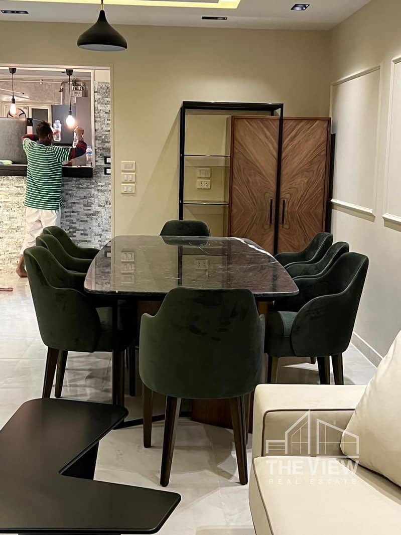 2 WhatsApp Image 2025-11-11 at 12.43. 55_3fbf2cd8. jpg