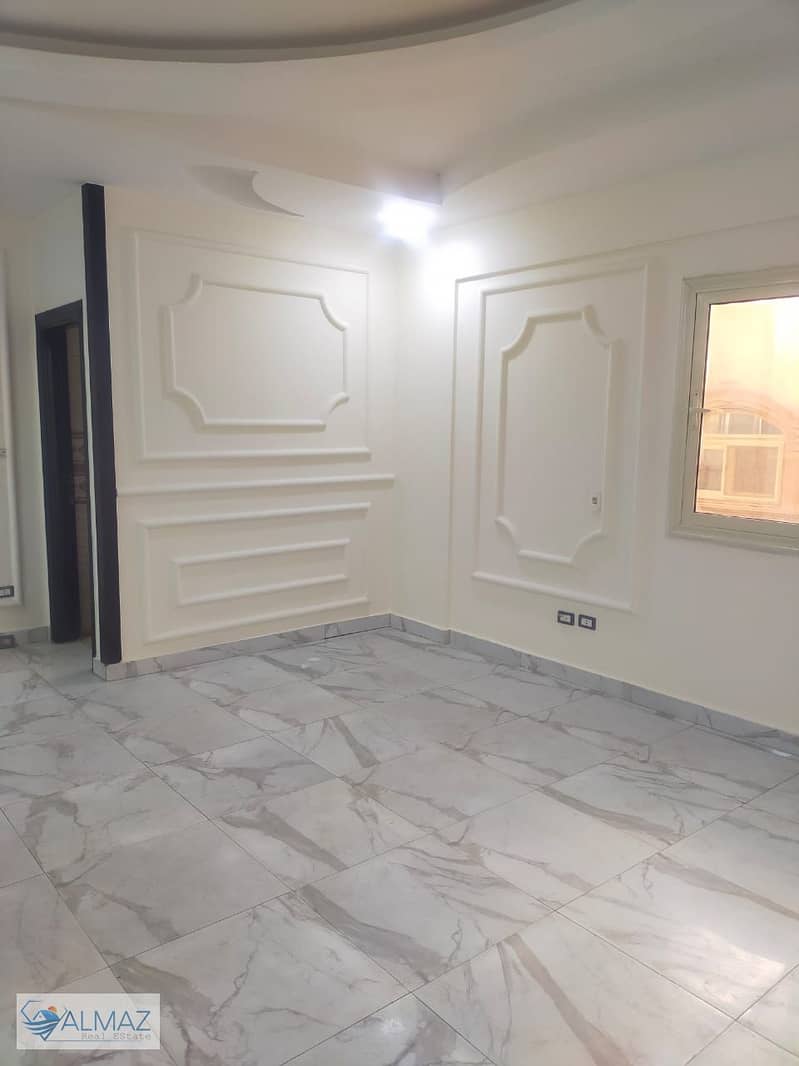 10 WhatsApp Image 2025-10-15 at 5.30. 27 PM. jpeg