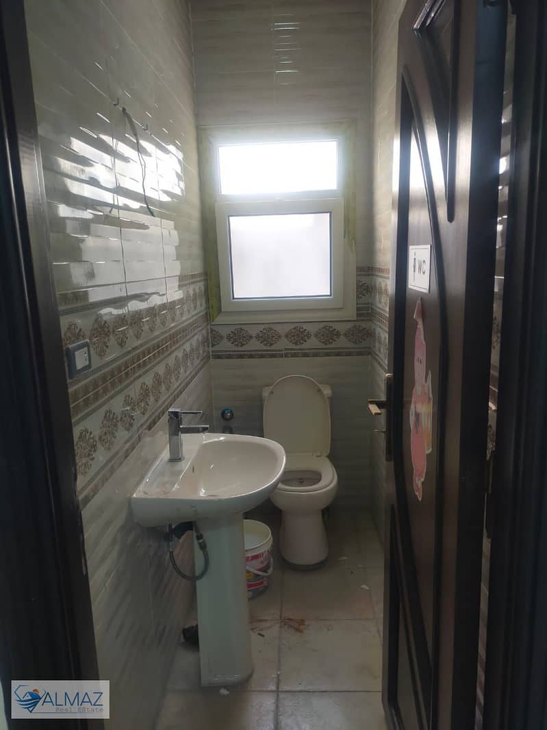 16 WhatsApp Image 2025-10-15 at 5.31. 08 PM (1). jpeg