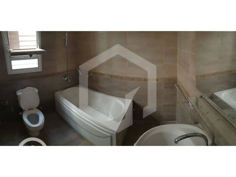 16 Woodville 16. jpg