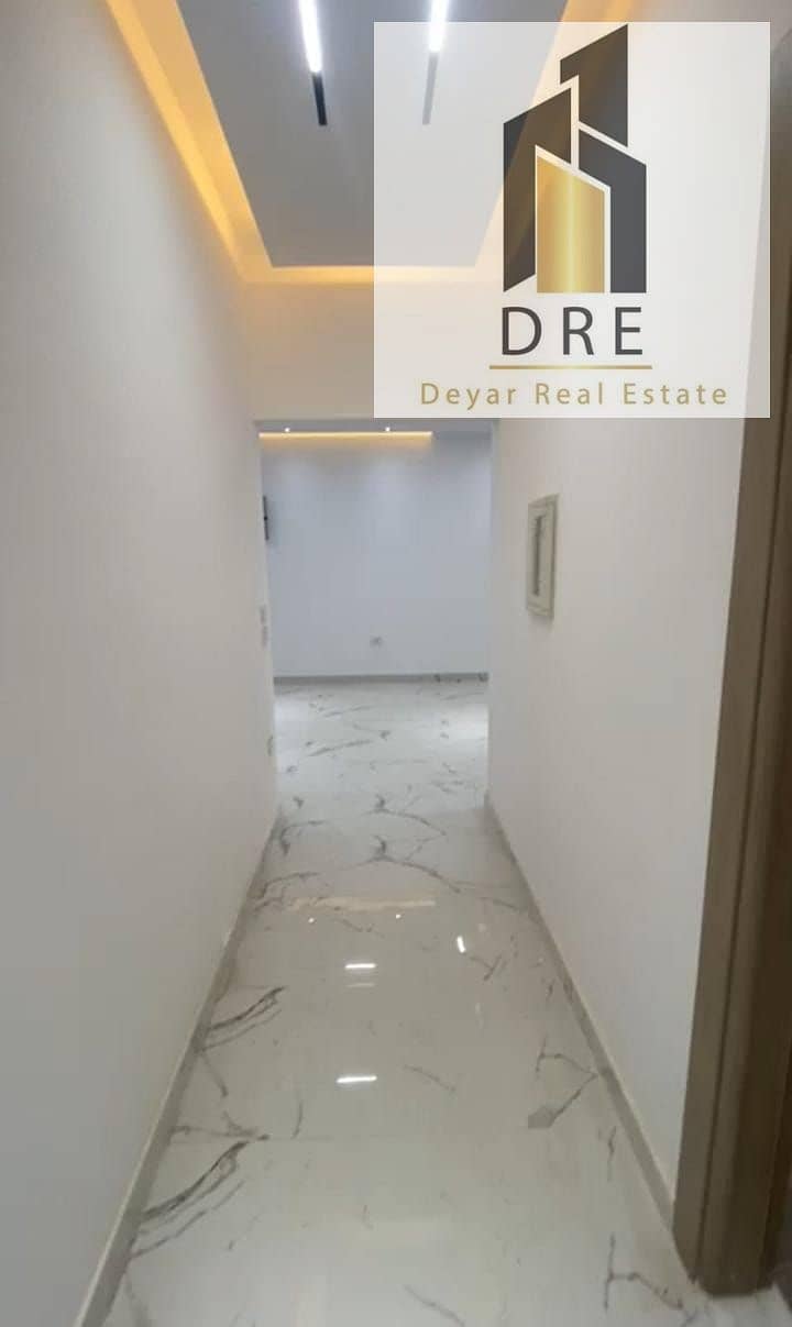 19 f3ed23ea-a286-421c-9aca-69084b65d2a1. jpg