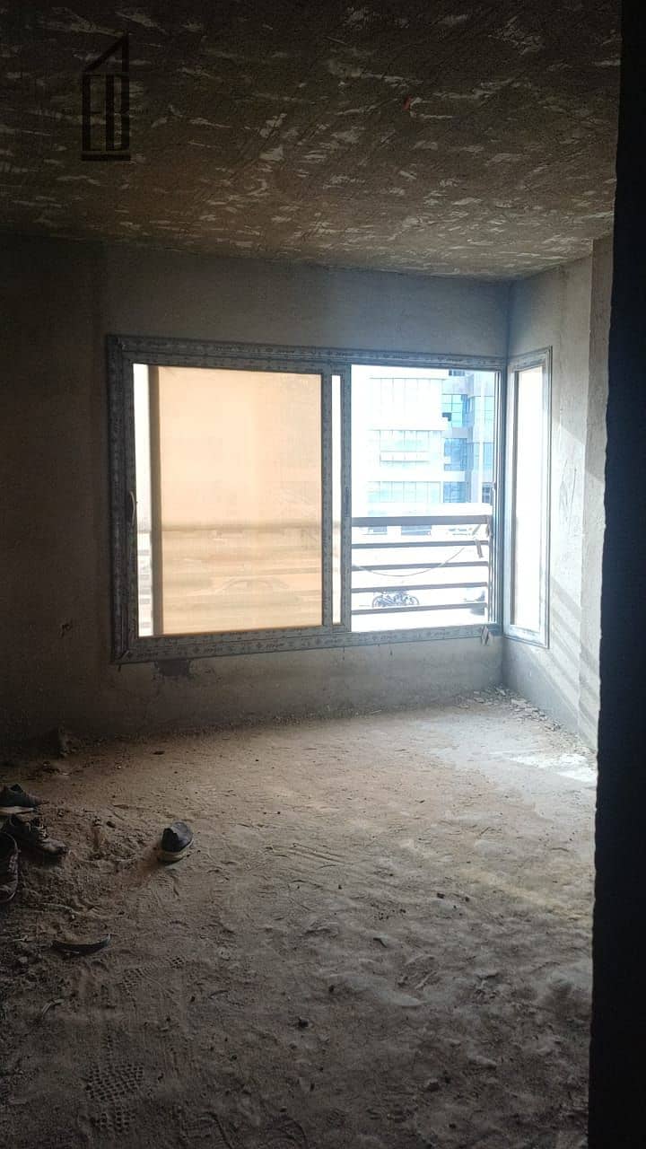 8 f5061659-3664-4696-ab5e-4a80ce8f4b5b. jpeg