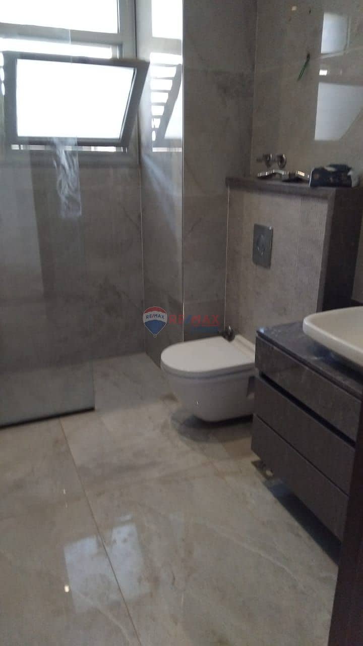 4 WhatsApp Image 2025-11-09 at 6.19. 25 PM (2). jpeg