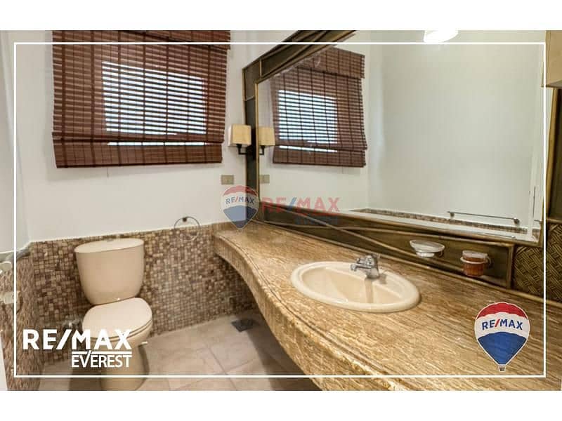 11 edf8434c-df52-4920-8151-c235e733f19f. jfif. jpg